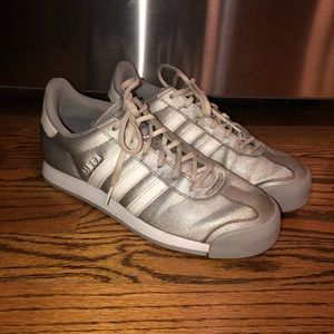 Size 7 Mens (9 womens) Adidas ECO Orthol